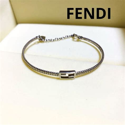 fendi ブレスレット